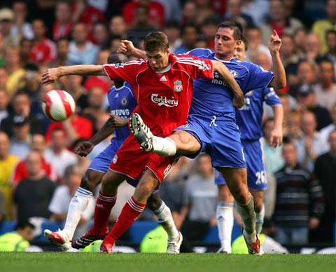 更彰显了他 更彰显了他