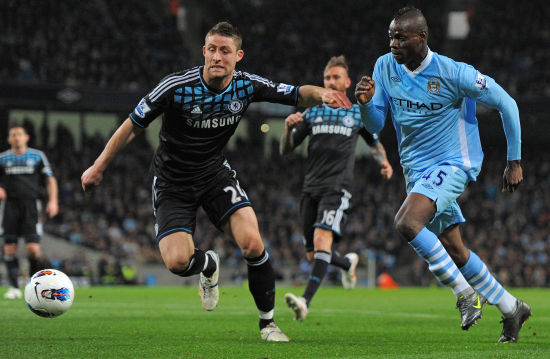 表现迅速崭 表现迅速崭