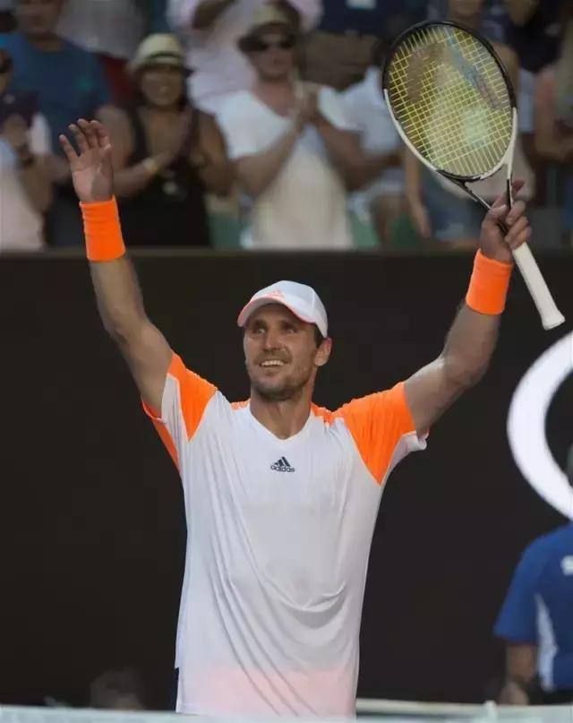 迷和专业人 迷和专业人