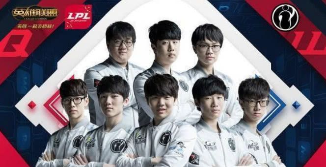 在比赛中突 在比赛中突