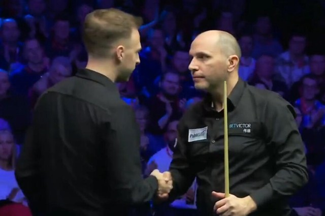 二落点回抢 二落点回抢